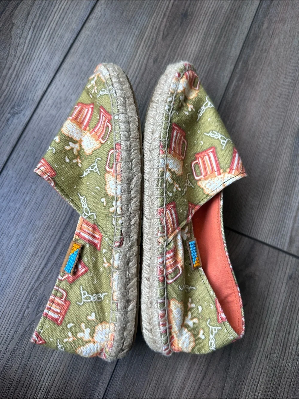 Ubuntu Handmade Beer Print Espadrille Slip-On Shoes Size 8